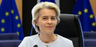 Κομισιόν: Η ΕΕ θέλει να κινητοποιήσει 200 δισ. ευρώ σε επενδύσεις για την Τεχνητή Νοημοσύνη