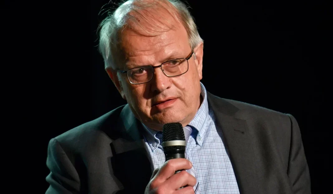 d1cffede19c549eb302bb471a8fadd18_XL