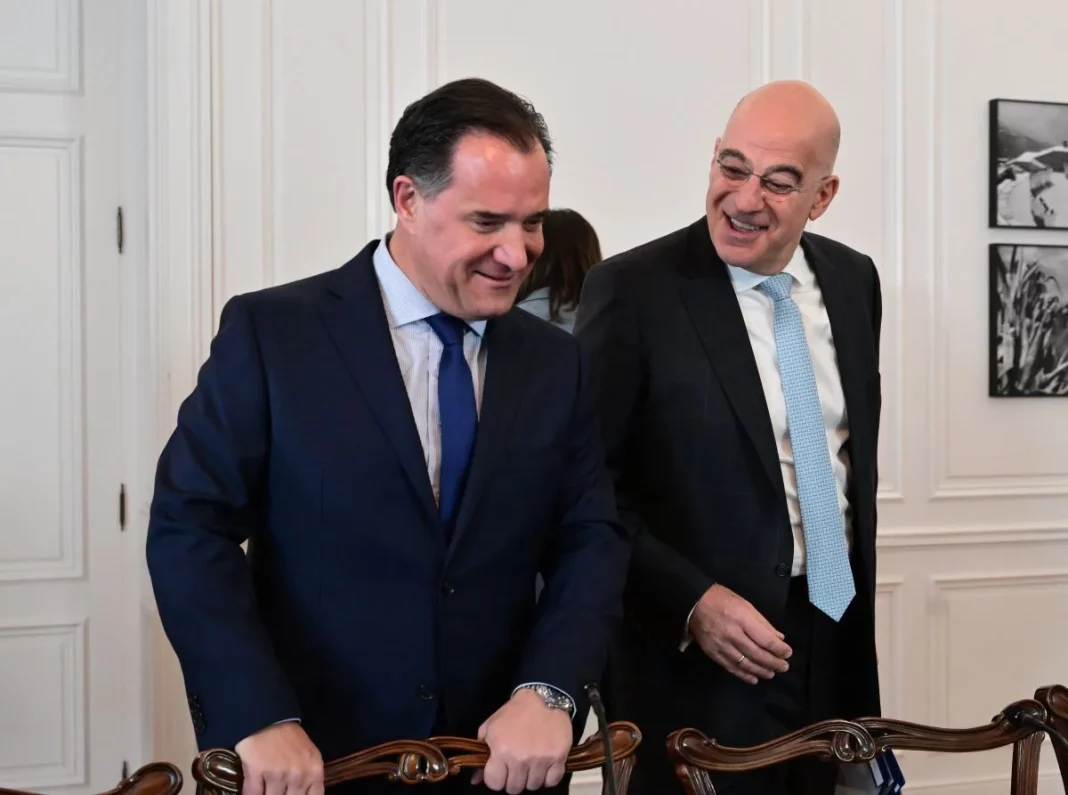 deedbc9c75b6349b57cbfde044c3b202_XL