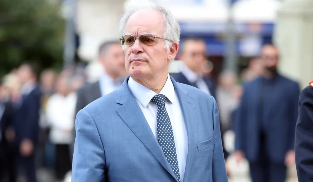 e59459ca082bbd04d37ff98beade9f45_XL