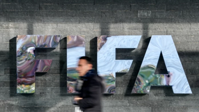 Υπάλληλος της FIFA συνελήφθη για αποπλάνηση ανηλίκου – Η αντίδραση της Παγκόσμιας Συνομοσπονδίας