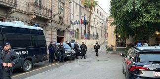 Ιταλία: Τεράστια επιχείρηση κατά της Κόζα Νόστρα με 1.200 αστυνομικούς – Πάνω από 181 συλλήψεις