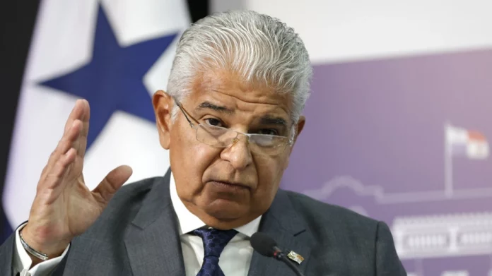 Αρνείται τα «ψέματα» των ΗΠΑ για τα τέλη διέλευσης της διώρυγας ο πρόεδρος του Παναμά