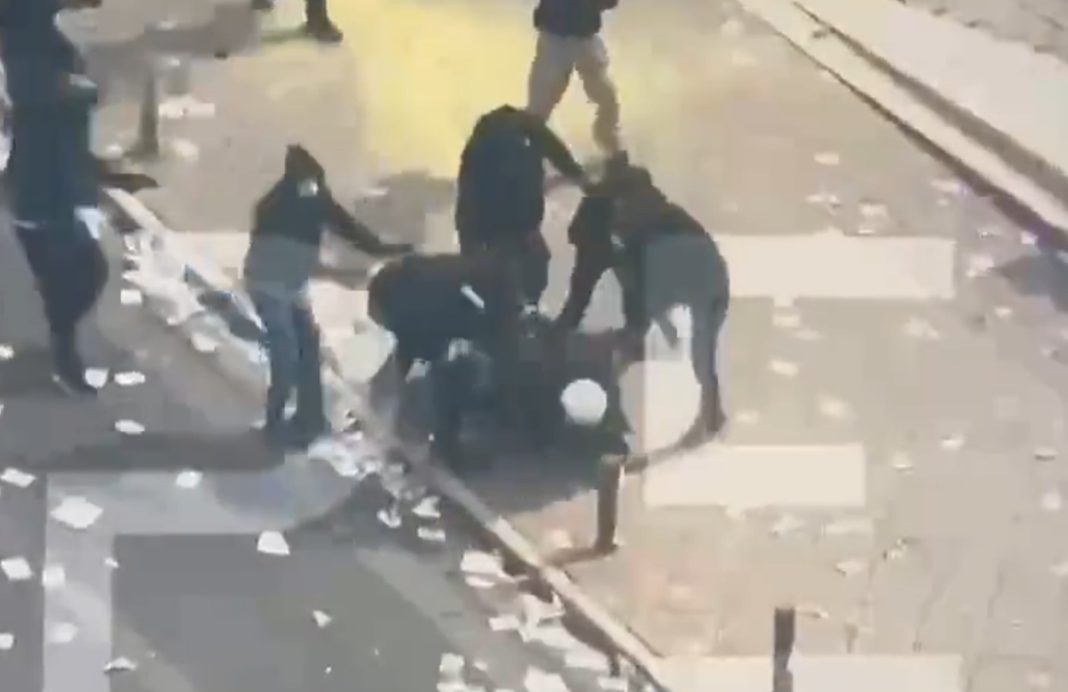 koukouloforoi-astinomikos-syntagma