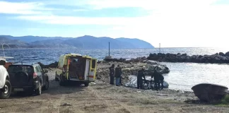 Νεκρή μετανάστρια μέσα σε βάρκα που πέρασε στη Λέσβο από τις τουρκικές ακτές