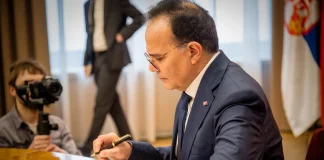 Προκαλεί ο Τούρκος ΥΦΥΠΕΞ: Μιλά για «τουρκική μειονότητα» στη Θράκη και «Τούρκους πολίτες» στα Δωδεκάνησα που παραβιάζονται τα δικαιώματα και η ελευθερία τους