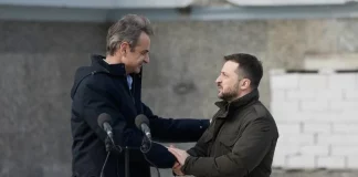 Ο επιμένων… επιμένει ηλιθιωδώς