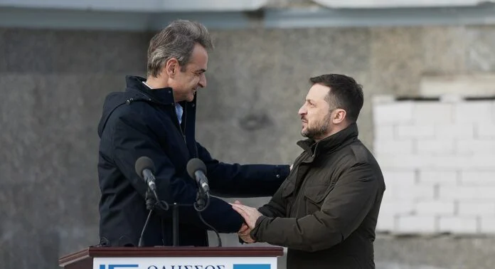 mitsotakis_zelensky-696x378