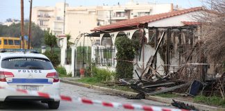 Θεσσαλονίκη: Στο ψυχιατρείο ο 35χρονος για τη δολοφονία του ηλικιωμένου – Δίωξη για ανθρωποκτονία με δόλο και εμπρησμό