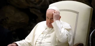 Επιδεινώθηκε η υγεία του Πάπα Φραγκίσκου – Οι επόμενες 72 ώρες θα είναι κρίσιμες