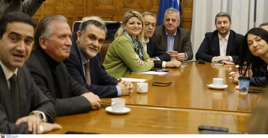 pasok-sinedriasi-ko-4-scaled