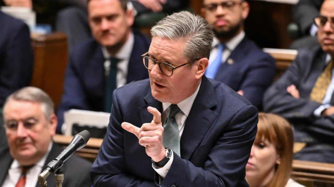 starmer-vretania-mak1