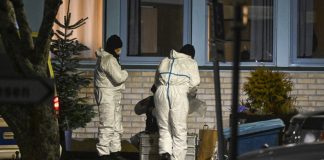 Σουηδία: Πολλά όπλα βρέθηκαν στο κέντρο εκπαίδευσης όπου ο ένοπλος σκότωσε 10 ανθρώπους