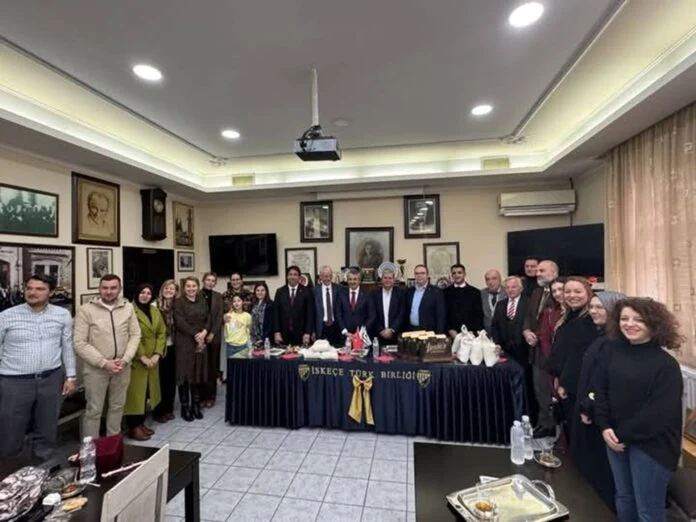 tourkoi_komotini-696x522