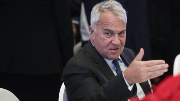 Βορίδης: Ανοιχτό το ενδεχόμενο να απαγορευτεί η μπούρκα στα πανεπιστήμια – Αποκλείεται το λιμενικό ηθελημένα να έχει αναποδογυρίσει βάρκα με μετανάστες