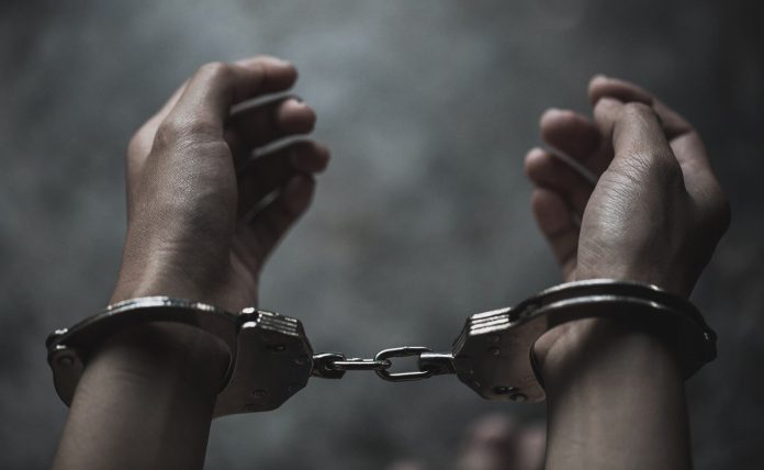 Σύλληψη δύο ατόμων στη Ρόδο για κατοχή ηρωίνης