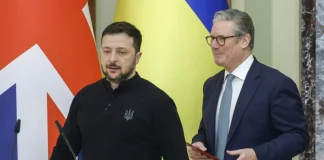 Στο Λονδίνο την Κυριακή ο Ζελένσκι – Συνάντηση με Στάρμερ μετά το τετ-α-τετ με Τραμπ