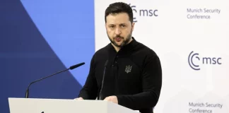 Ζελένσκι: Επικίνδυνο αν ο Τραμπ συναντηθεί με τον Πούτιν πριν από μένα