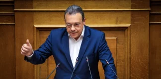 ΣΥΡΙΖΑ: Πίεση στον Μητσοτάκη, κινήσεις για «Προοδευτικό Μέτωπο»