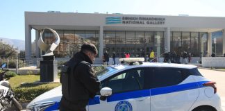 Νίκος Παπαδόπουλος: «Θα μηνύσουμε τους αστυνομικούς και την Εθνική Πινακοθήκη», λέει ο δικηγόρος του