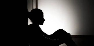 Θεσσαλονίκη: Καταδικάστηκε πατέρας που πέταξε παντόφλα στην κόρη του