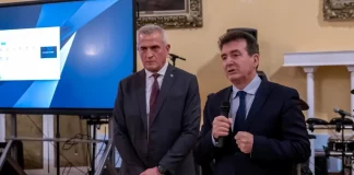 Χρυσοχοΐδης: Θα μας φοβούνται οι παράνομοι, οι μπράβοι, οι εγκληματίες Στην κοπή της πίτας της Διεύθυνσης Αντιμετώπισης Οργανωμένου Εγκλήματος