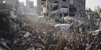 Η Χαμάς διαπραγματεύεται νέα ανακωχή στη Γάζα, «στερεύουν» οι προμήθειες