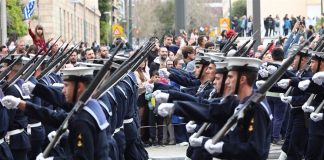 Πηγές ΥΠΕΞ Τουρκίας για τα υβριστικά συνθήματα στην παρέλαση: «Αυτή η αυθάδεια δεν πρέπει να μείνει ατιμώρητη»