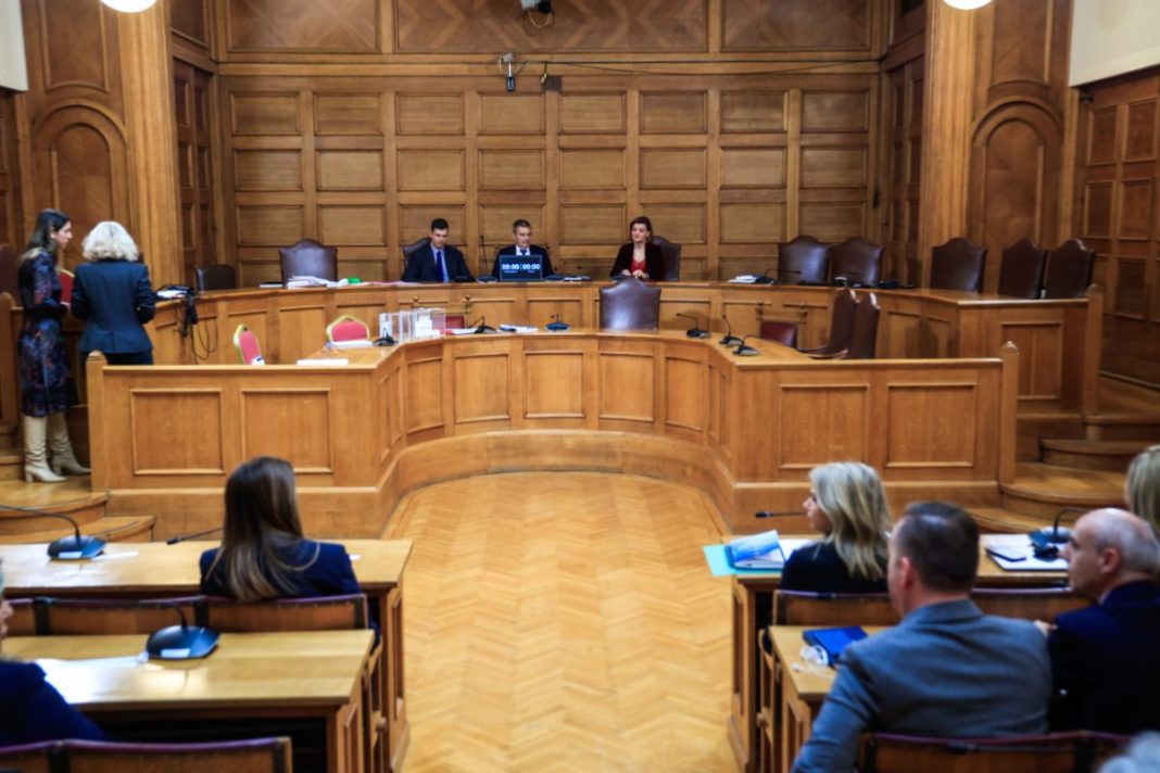 EV20_180325_EPITROPH-7-1200x800