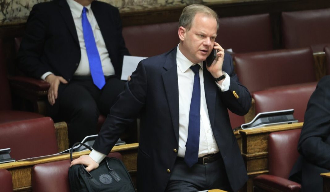 KARAMANLIS-1-1200x700