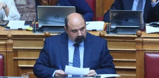 Αμηχανία στο ΠΑΣΟΚ για τον Τριαντόπουλο