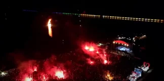 Κάηκε ο Βασιλιάς Καρνάβαλος στην Πάτρα – Βίντεο και φωτογραφίες από τη μεγάλη παρέλαση