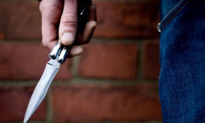 Λεμεσός: Άνδρας επιτέθηκε με μαχαίρι και τραυμάτισε τη σύζυγό του και το ανήλικο παιδί της