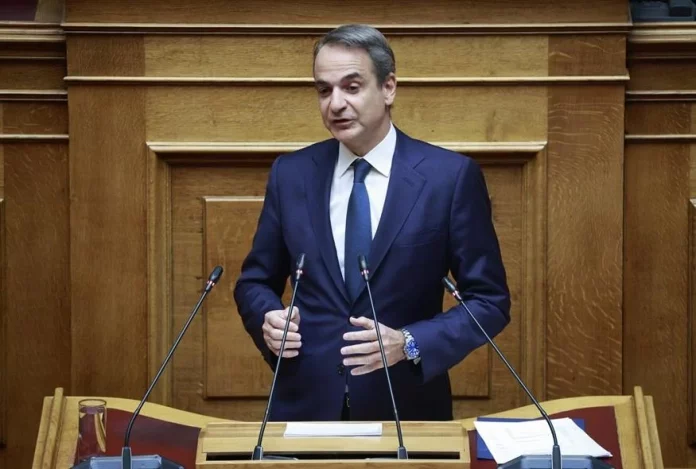 Βουλή: Σε τέσσερις άξονες η απάντηση της κυβέρνησης στην αντιπολίτευση για τα Τέμπη – Που θα εστιάσει ο Μητσοτάκης