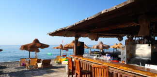 Νέες αποκαλύψεις για την πολεοδομία Ρόδου: Προϊστάμενος απαίτησε ανταμοιβή επειδή απέτρεψε έλεγχο σε παραλιακό μαγαζί