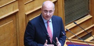 «Ολική ρήξη» στις σχέσεις του Γιάννη Οικονόμου με το Μαξίμου