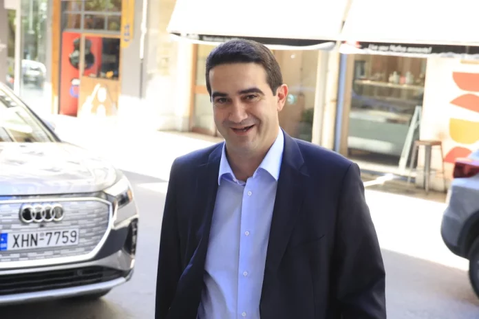 Πικρός καφές για τον Κατρίνη