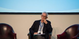 Το… υποτιθέμενο «γκολ» του ΣΥΡΙΖΑ με τον Δοξιάδη και ο Φλωράς του… Κινήματος Δημοκρατίας