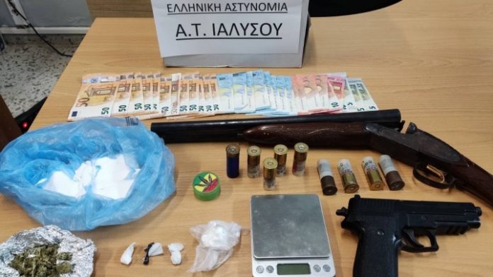 Συνελήφθη αλλοδαπός για διακίνηση ναρκωτικών και οπλοκατοχή στη Ρόδο