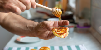 Εκτεταμένη η νοθεία μελιού στην Τουρκία: Tο αναμειγνύουν με σιρόπι, Viagra και άλλες ουσίες