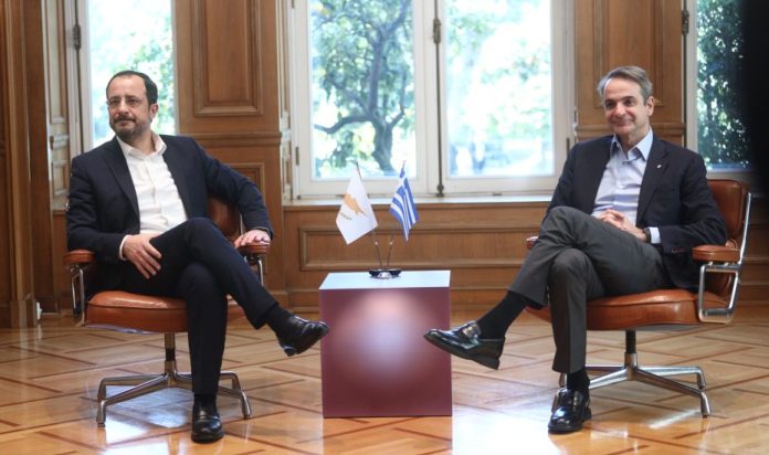 Οι Ευρωπαίοι καταργούν το βέτο για να βάλουν την Τουρκία στην «ευρωάμυνα»! Τι κάνουν Ελλάδα και Κύπρος;