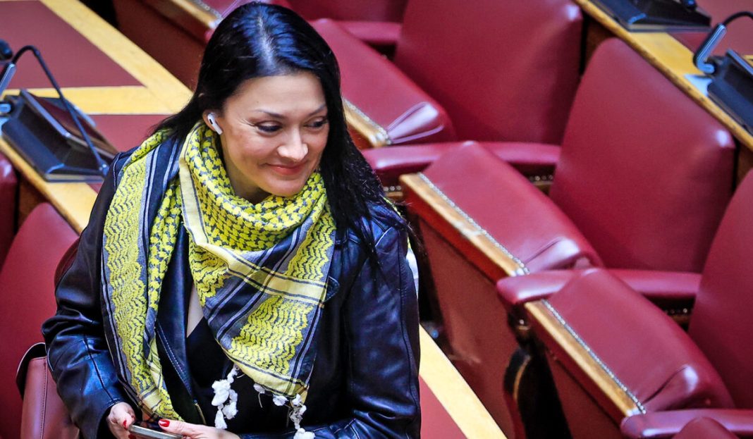 ΓΙΑΝΝΑΚΟΠΟΥΛΟΥ ΝΑΝΤΙΑ ΠΑΣΟΚ ΣΥΖΗΤΗΣΗ ΣΤΗΝ ΟΛΟΜΕΛΕΙΑ ΤΗΣ ΒΟΥΛΗΣ ΝΟΜΟΣΧΕΔΙΟΥ ΤΟΥ ΥΠΟΥΡΓΕΙΟΥ ΥΓΕΙΑΣ (ΓΙΩΡΓΟΣ ΚΟΝΤΑΡΙΝΗΣ/EUROKINISSI)