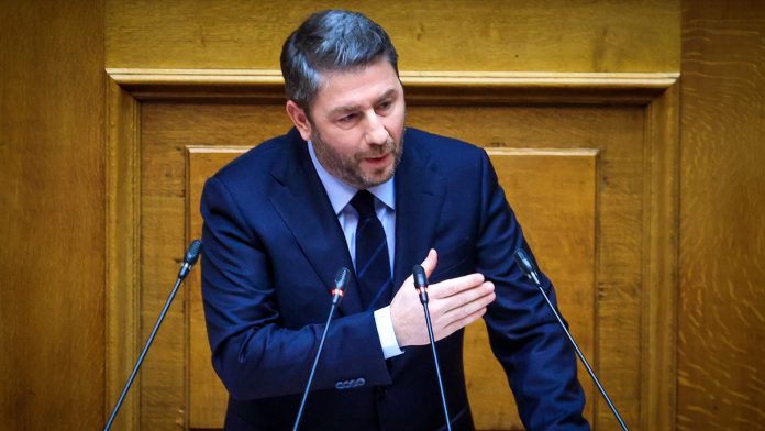 Το παρασκήνιο της αντίδρασης Ανδρουλάκη στο «θερμό» επεισόδιο με τη Λιακούλη