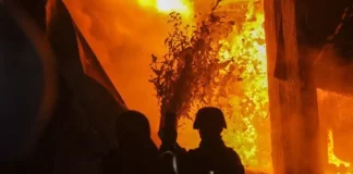 Τέσσερις τραυματίες, ζημιές σε ενεργειακές υποδομές της νοτιοδυτικής Ουκρανίας από επίθεση ρωσικών drone