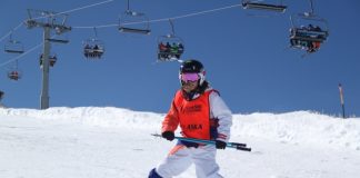 Παιδί κρέμεται από το λιφτ σε χιονοδρομικό κέντρο και προκαλεί πανικό – (VIDEO)