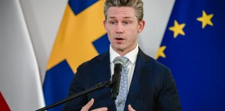 Η μεγαλύτερη στρατιωτική βοήθεια της Σουηδίας προς την Ουκρανία: Πακέτο 1,4 δισ. ευρώ για αεράμυνα, πυροβολικό