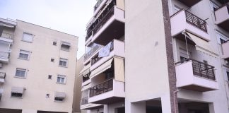 Θεσσαλονίκη: Από ακατάσχετη αιμορραγία ξεψύχησε η 44χρονη μετά την επίθεση του συζύγου της – “Ήταν ήσυχοι άνθρωποι”