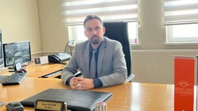 tourkia_dieuthintis_sxoleiou-696x392