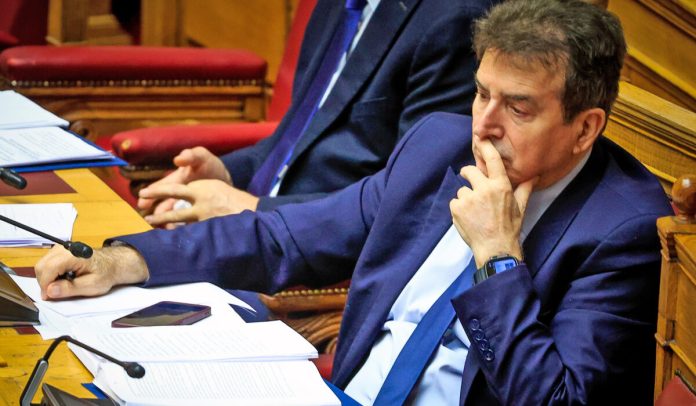 Βουλή: Ψηφίστηκε το ν/σ για την αναδιοργάνωση της Αστυνομίας