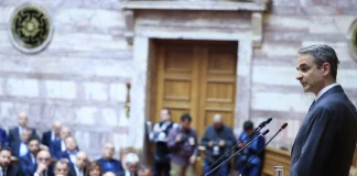 «Γαλάζια» ανακωχή ή το παιχνίδι της «γάτας με το… ποντίκι»;